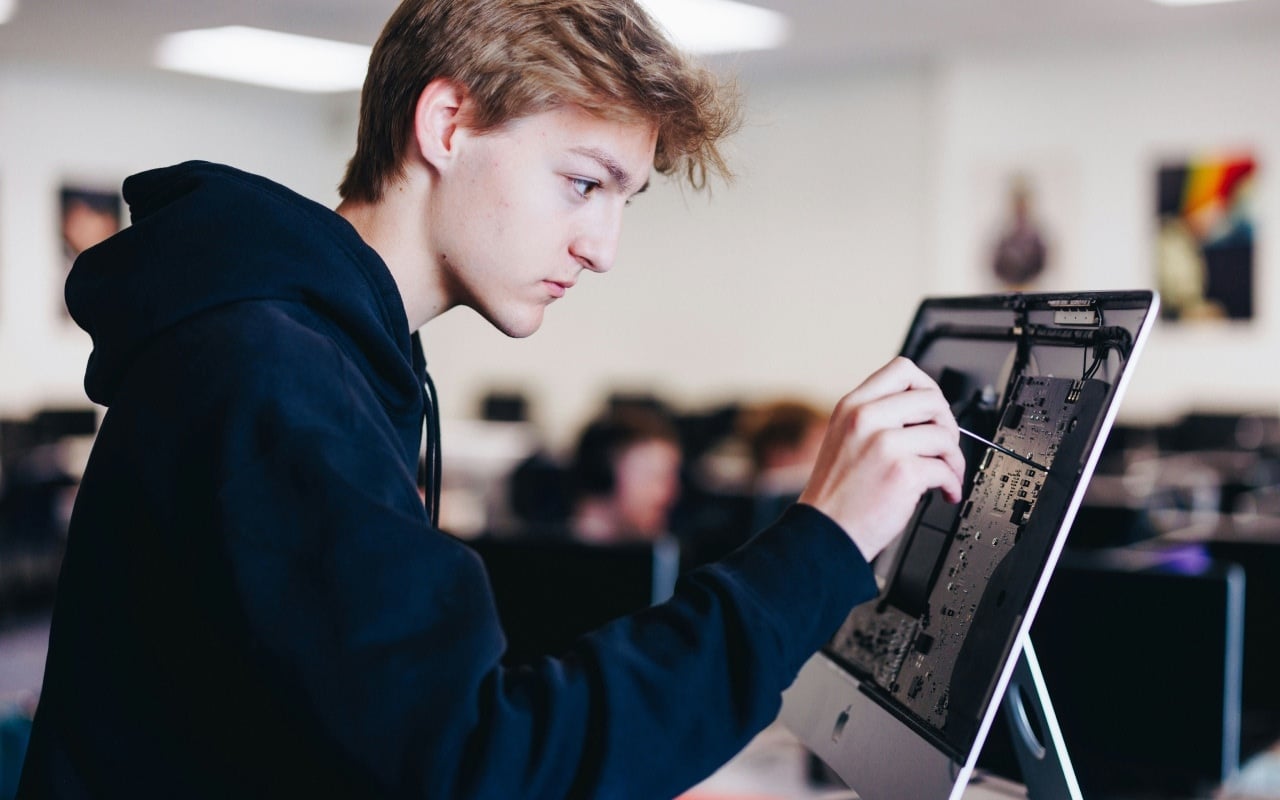 StudyFetch Expands Access to NVIDIA Workforce Development Courses for High School Students Through New Honen Platform